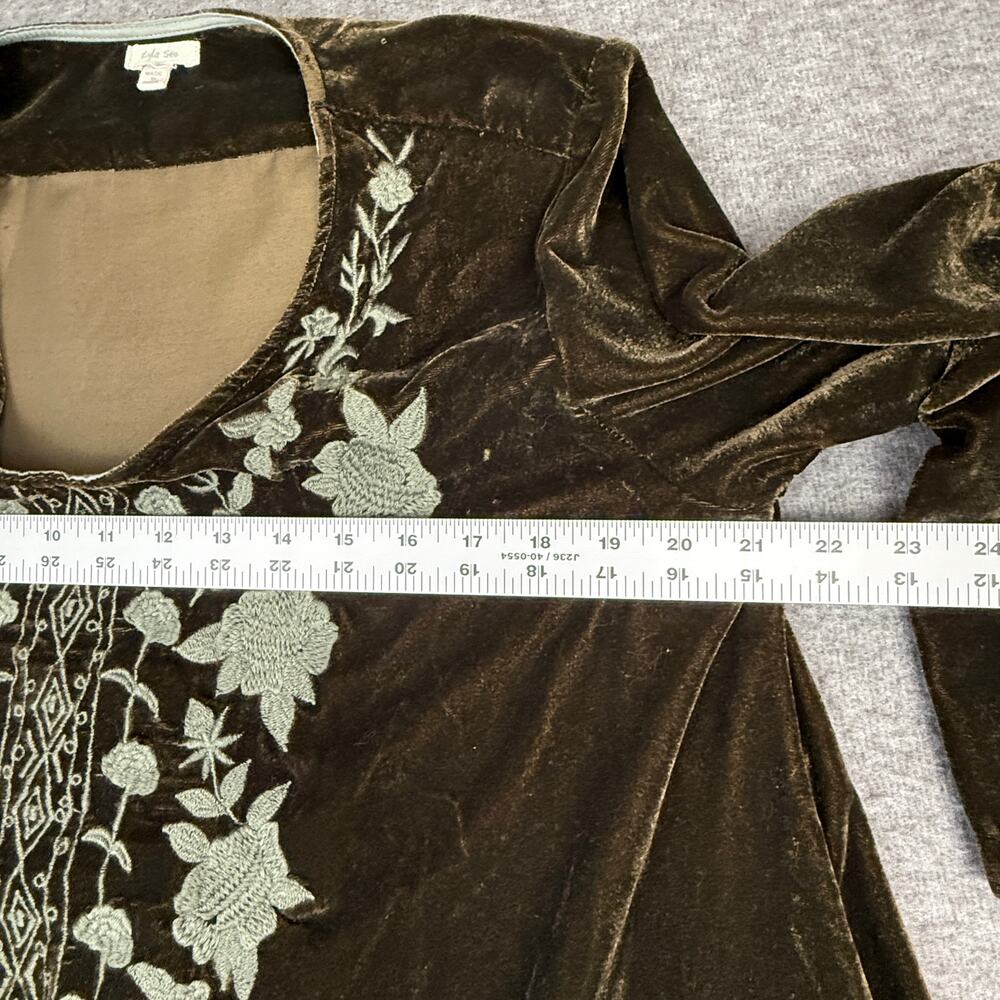 Kyla Seo Embroidered Velvet Tunic Top Women's Large Floral Boho Relaxed Flowy - Picture 9 of 14